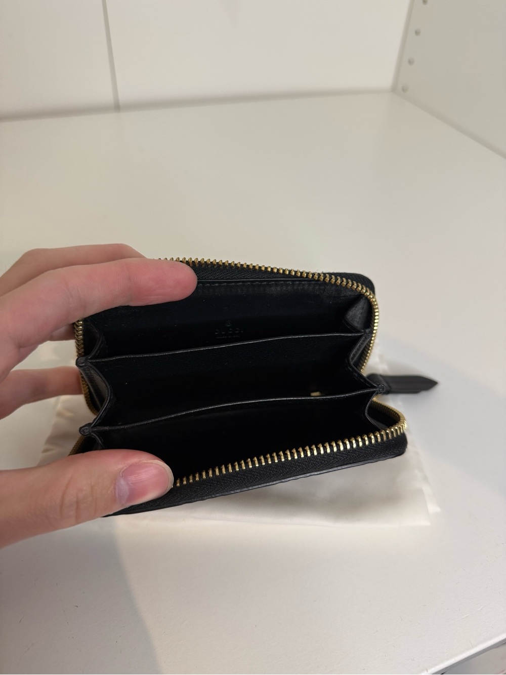 Gucci Zip Wallet - Picture 7 of 7